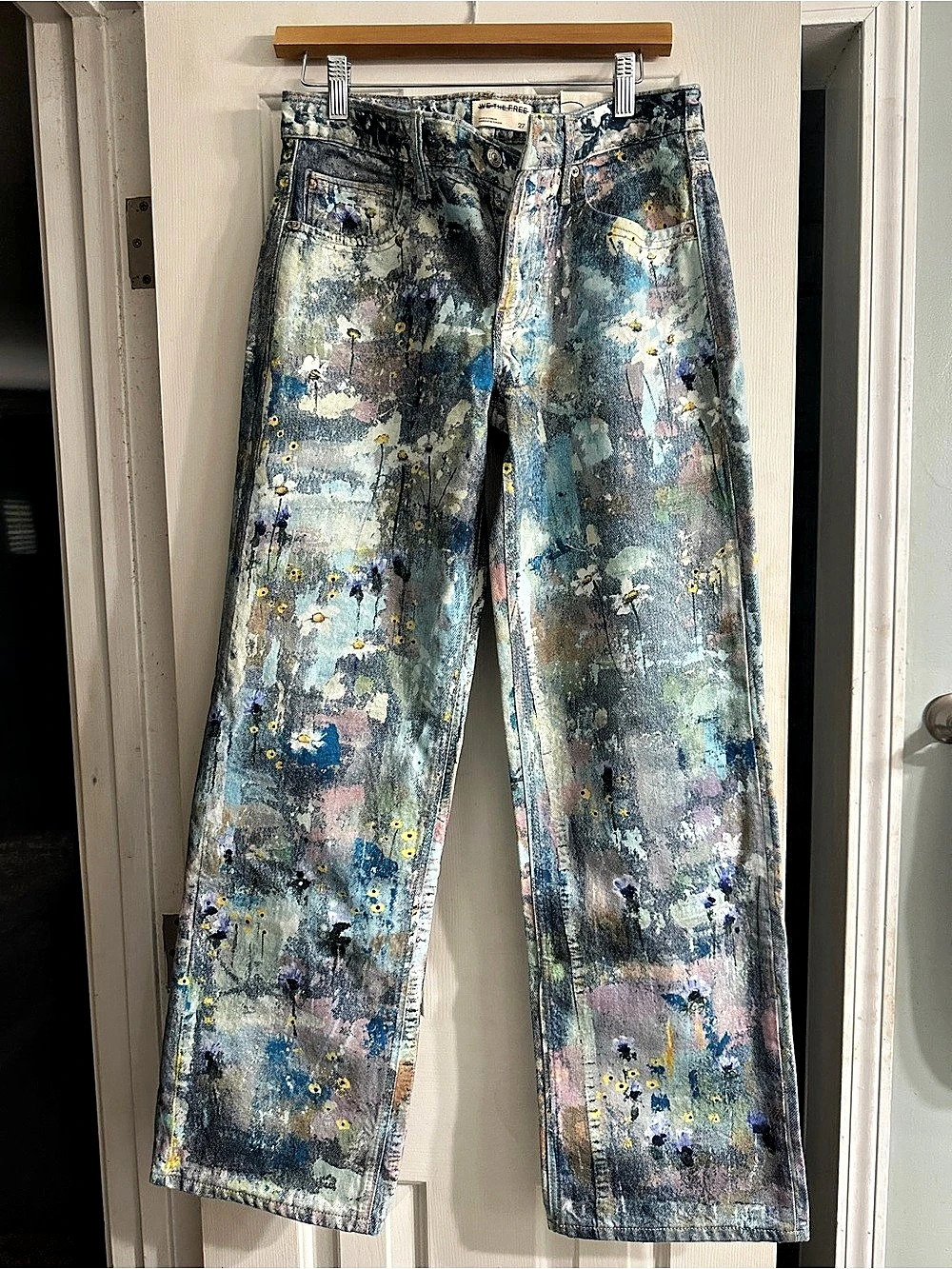 We The Free Tennessee Low Rise Boyfriend Abstract Straight Leg Jeans Waist NWT F
